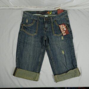 Y2K Mudd Juniors Capri Jean Distressed Pants Size 3
